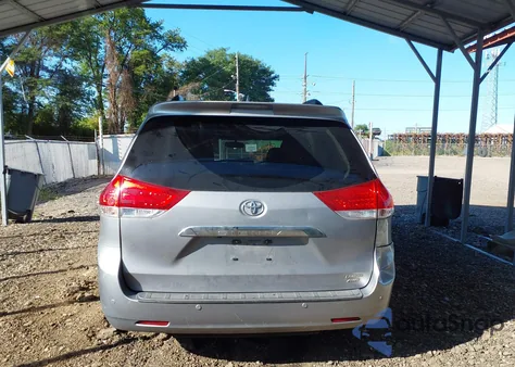 2013 Toyota Sienna Limited 7 Passenger from USA, damaged, VIN 5TDDK3DC7DS054979